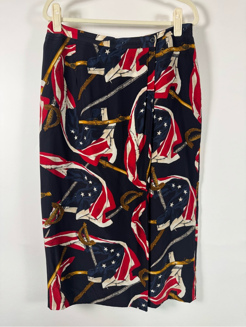 Jones New York Navy Red White Flag Print Midi Skirt